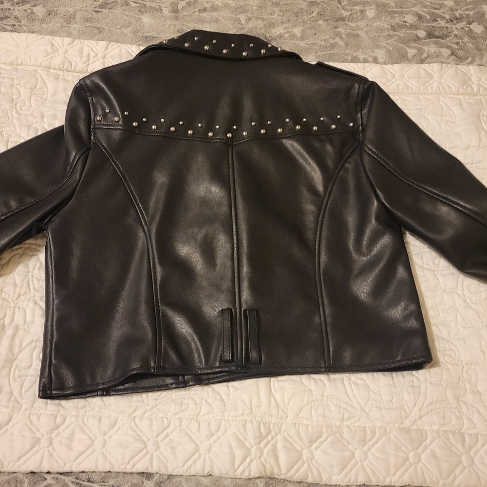 Jacket - Picture 3 of 3